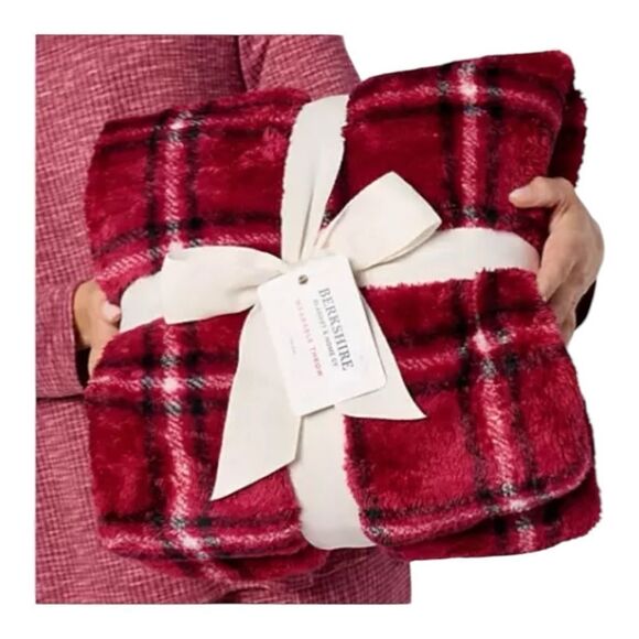 NWT PURPLE Berkshire Blanket Double-Sided Plaid Wearable Throw. - Picture 3 of 6